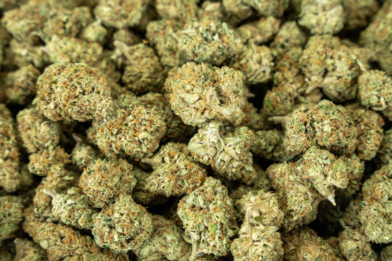 Maui Wowie Smalls